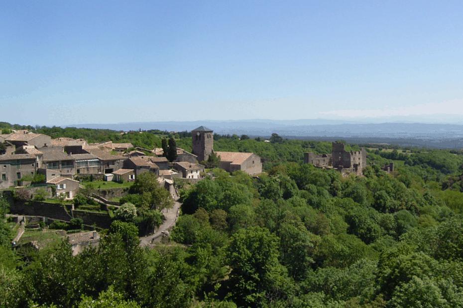 chateau fortification montagne noire